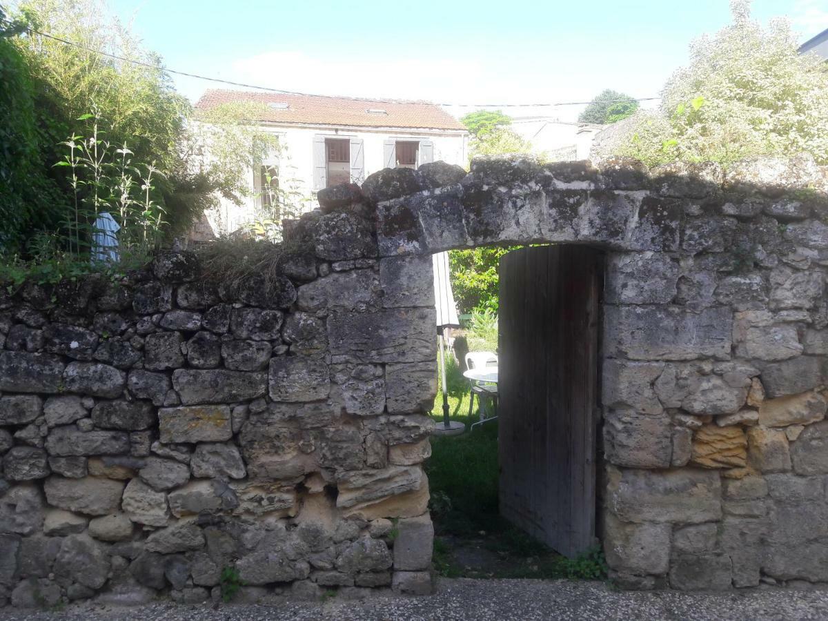 Les Logis Des Vignobles Saint Emilion En Duplex N 2 Avec Terrasse Apartamento Exterior foto